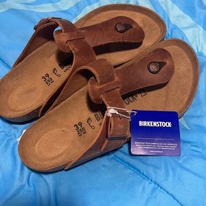 Brown leather Birkenstock sandals size 8 (NEW)